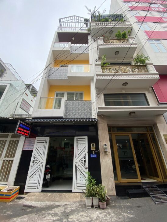 BÁN NHÀ GÒ DẦU-TÂN PHÚ-HXH-5 TẦNG BTCT-SÁT AEON TÂN PHÚ-NHỈNH 9 TỶ