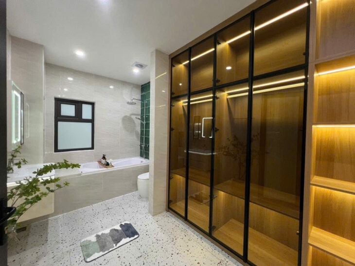 SIÊU PHẨM NHÀ ĐẸP PHỐ BẠCH MAI – 5 TẦNG LÔ GÓC, FULL NỘI THẤT, 30M RA PHỐ – GIÁ 8 TỶ