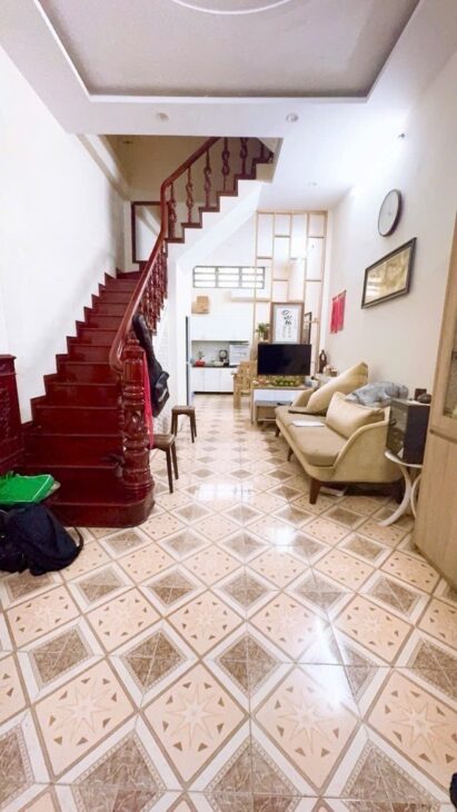 BÁN NHÀ DÂN XÂY PHỐ GIẢNG VÕ, NHÀ 4 TẦNG x 47M2,MT-3.8M GIÁ CHỈ 11TỶ 700 TRIỆU