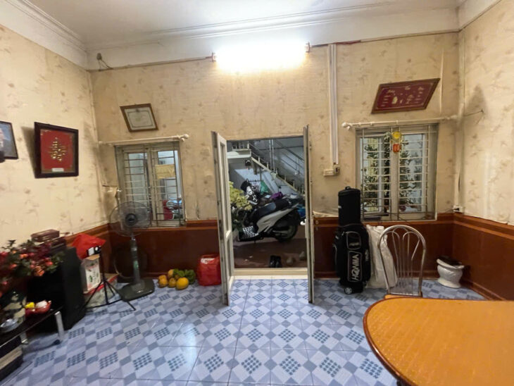 bán đất mặt phố TRẦN KHÁT CHÂN-LÒ ĐÚC-KIM NGƯU, 86M, mặt tiền 5,3M, 29.9 tỷ, ngã 3 ô ĐÔNG MÁC