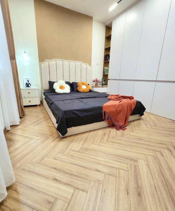 Bán nhà 5 tầng lô góc phố Bạch Mai .Nhà đẹp ở ngay thiết kế hiện đại tối ưu công năng sử dụng.Giá