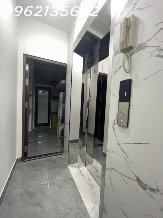 SIÊU PHẨM NHÀ ĐẸP – MẶT NGÕ Ô TÔ – 1 NHÀ RA PHỐ – DÒNG TIỀN 60TR/THÁNG- 13,5 ty