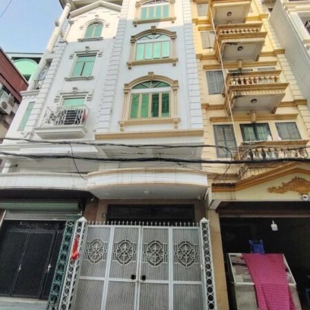 CỰC HIẾM – 1 MẶT PHỐ – 1 MẶT NGÕ 17 PHÒNG CHO THUÊ-BỒ ĐỀ – LB -118M2 – 25 TỶ