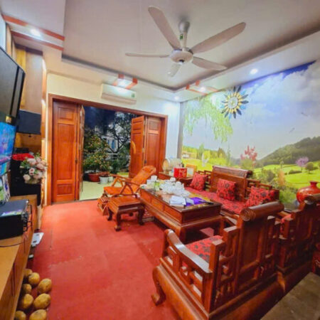 MÌNH CẦN BÁN NHÀ Ở HÀ ĐÔNG 4 tầng, 3 PN. giá 19. x Tỷ