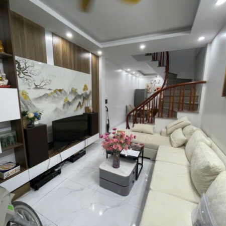 NHÀ ĐẸP ĐỊNH CÔNG THƯỢNG Ở NGAY – CÔNG NĂNG ĐẦY ĐỦ – FULL NỘI THẤT. 30m2 x 5T. 6,3 TỶ