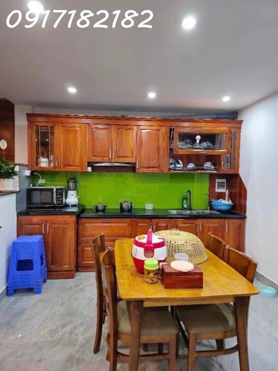 BÁN NHÀ NGÕ 48 NGÔ GIA TỰ-LB-43M2-MT 6- 5 TẦNG NỘI THẤT-HƠN 6 TỶ