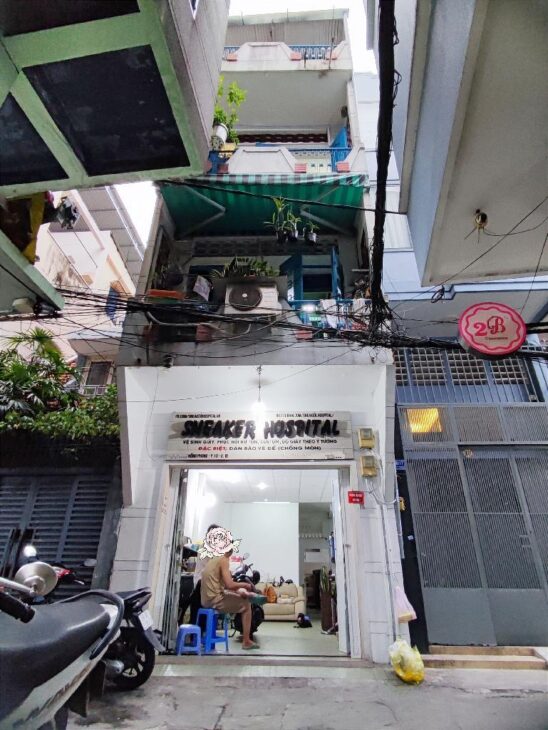 (CÓ THẬT) bán nhà tại quận 10 LÊ HỒNG PHONG cách mặt phố 10m, hẻm 7m ô tô tránh, kinh doanh 10,5 tỷ