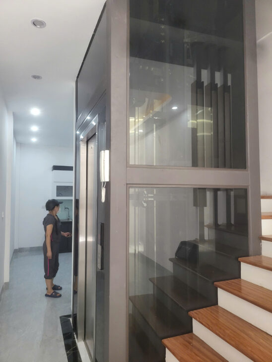 BÁN NHÀ TÂN MAI, 42M2, 5 TẦNG THANG MÁY NHỈNH 8 TỶ