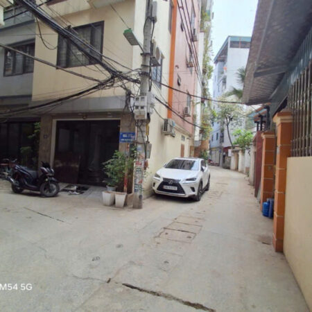 CỰC HIẾM PHỐ VŨ TÔNG PHAN, Ô TÔ QUA NHÀ, KINH DOANH 43M, 10.5 TỶ.