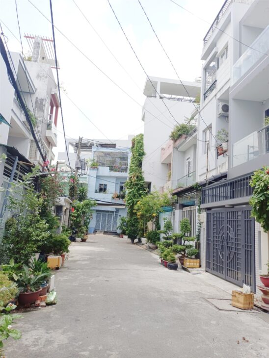 Bán nhà 41m2, Hẻm xe hơi thông 5m, Đường Vườn Lài, Q. Tân Phú