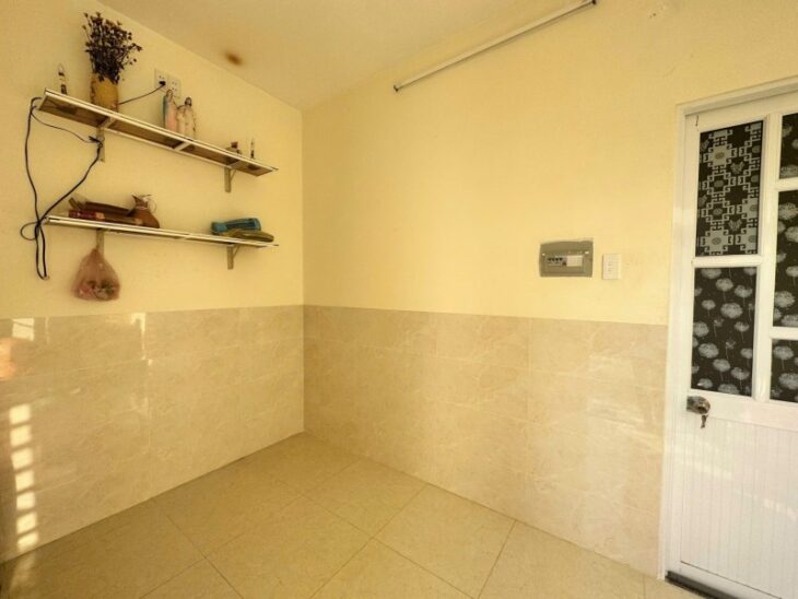 Bán Nhà Gần Lotte Nguyễn Văn Lượng, ngang, 2 Tầng BtCT Chỉ Nhỉnh 4 Tỉ