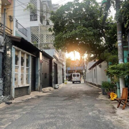 TÔI BÁN NHÀ HẺM 102 KHU NGUYỄN ẢNH THỦ, Q.12, HXH x 91m2 x 6.5m, NHỈNH 4 TỶ TÔI BÁN NHÀ HẺM 102 KHU NGUYỄN ẢNH THỦ, Q.12, HXH x 91m2 x 6.5m, NHỈNH 4 TỶ