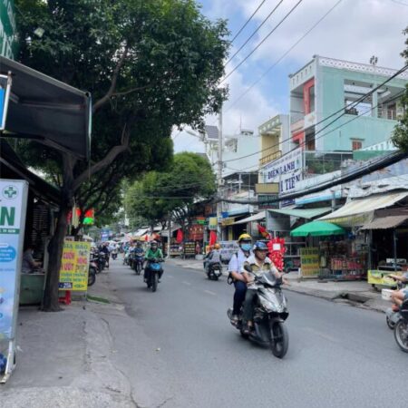 BÁN NHÀ 3 TẦNG 84m2 x 6m x HXH, NHỈNH 5 TỶ, KHU LÊ VĂN KHƯƠNG, Q.12