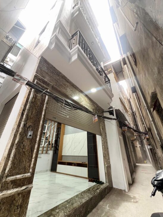 MINH KHAI – CĂN GÓC 2 MẶT THOÁNG –5 TẦNG MỚI – 6 NGỦ – GẦN Ô TÔ TRÁNH