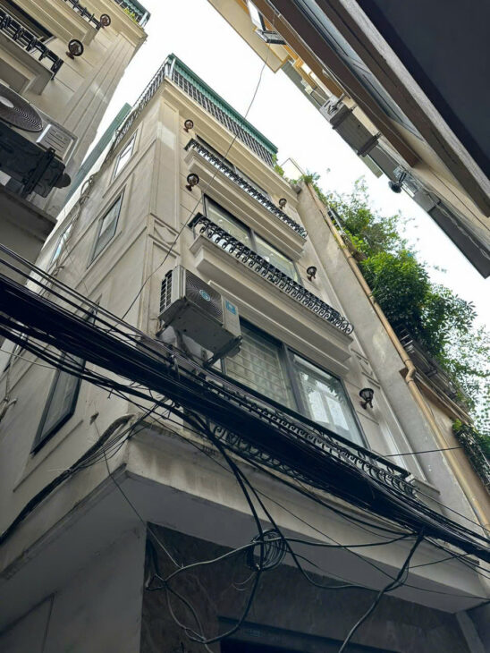 TÔI CẦN BÁN NHÀ NGÕ 79, PHỐ 8/3,LÔ GÓC, NGÕ THÔNG, 32.1M2, 5TẦNG, MT4.1M GIÁ 6.2 TỶ