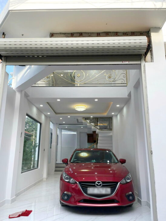 Nhà đường nội bộ 6m Bông Sao P5Q8 oto trong nhà