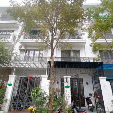 BÁN NHÀ ĐẠI KIM, HOÀNG MAI, PHÂN LÔ, GARA Ô TÔ, THANG MÁY, 72M2, 24.5 TỶ(CTL)