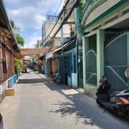 NHÀ ĐẸP HUỲNH TẤN PHÁT Q7 GẦN CHỢ TÂN THUẬN 52m2