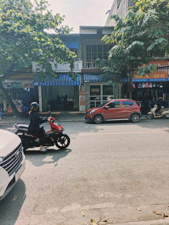 Chính chủ bán nhà mặt phố trung tâm TP. Yên Bái 100 m², giá bán: 3,3 tỷ