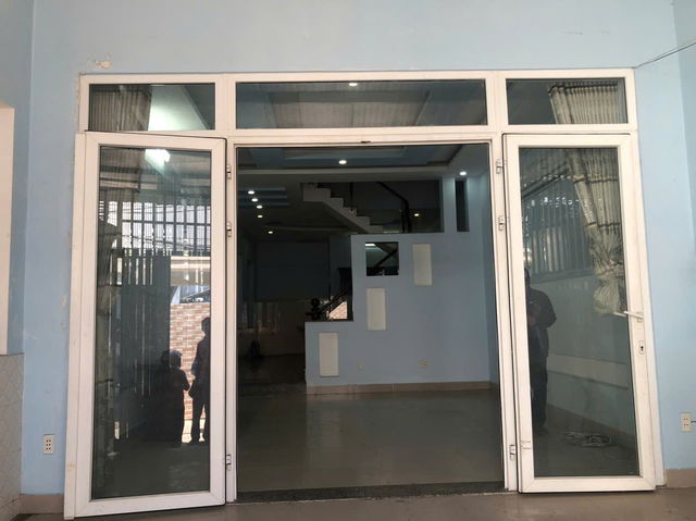 bán nhà hẻm xe hơi thạnh lộc 15, cách đường lớn hà huy giáp 50m2, phường thạnh lộc q12, nhà thông