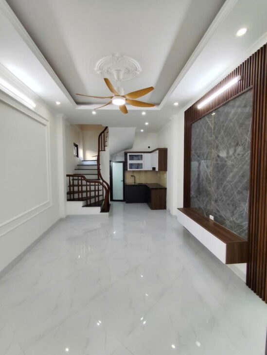 BÁN NHÀ TRƯƠNG ĐỊNH, HOÀNG MAI, NGÕ THOÁNG ĐẸP, 20M RA Ô TÔ, 31M2, 6.6TỶ(CTL)