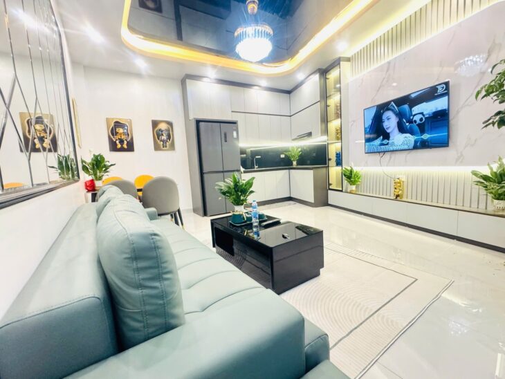 BÁN NHÀ HOÀNG HOA THÁM???? 40M2 x 5T???? 6.8 TỶ???? 2 THOÁNG???? GẦN PHỐ???? Ô TÔ DỪNG ĐỖ NGÀY ĐÊM