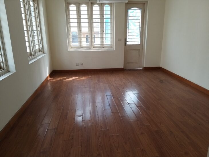 Bán gấp phân lô Yên Hòa, Cầu Giấy, 65m2 xây 5 tầng, ô tô tránh nhau, mặt tiền 7m