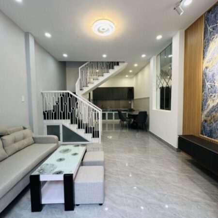 NHÀ MỚI ĐẸP Ở NGAY GẦN MẶT TIỀN TRUNG TÂM P15 TÂN BÌNH, 40M2, 2 TẦNG 2PN, HOÀN CÔNG ĐỦ, TẶNG NỘI