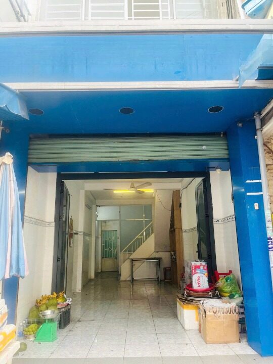 Nhà nở hậu, SHHC Mặt Tiền đường Ba Đình P10Q8