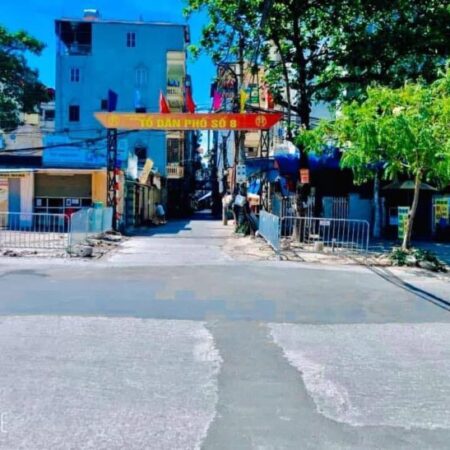 BÁN MẢNH ĐẤT DT 230M2 TẶNG NHÀ 3 TẦNG LÔ GÓC MẶT PHỐ ĐỨC THẮNG NGAY CẠNH HỌC VIỆN TÀI CHÍNH, GIÁ