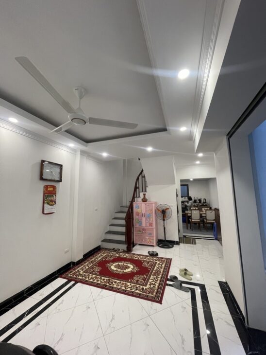 Bán Nhà 6 Tầng Mới Xây Gần Vinhomes Riverside – Long Biên – Chỉ 6,4 Tỷ