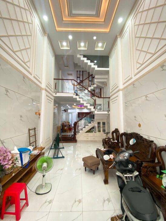 Bán nhà mặt tiền Liên tỉnh 5, giáp Tạ Quang Bửu, Phân Lô 5 tầng, chỉ 9 tỷ 2