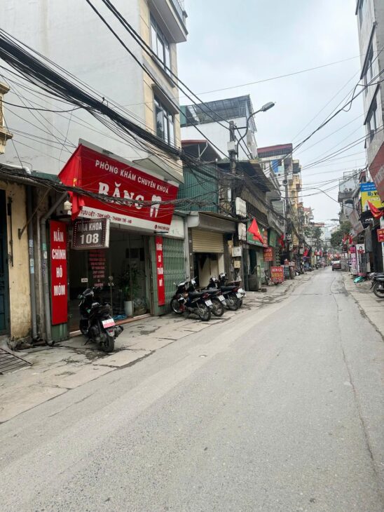 Bán Nhà: Tựu Liệt, 60m, 4 tầng, cách BX Nước Ngầm 1km, oto tránh, kinh doanh. 10.1 tỷ