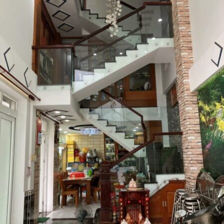 BÁN NHÀ BÙI ĐÌNH TÚY 4.5m x 15m – 4 tầng – HXH – nhỉnh 7 đồng