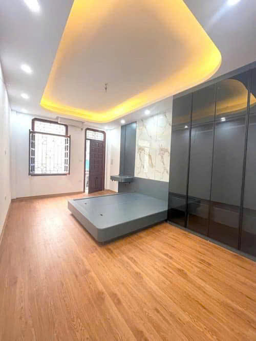 Bán nhà đẹp ở luôn tại Kim Giang, 2 mặt thoáng, KD, Ngõ thông, Ô tô, 32m2x5T giá 6.65 tỷ