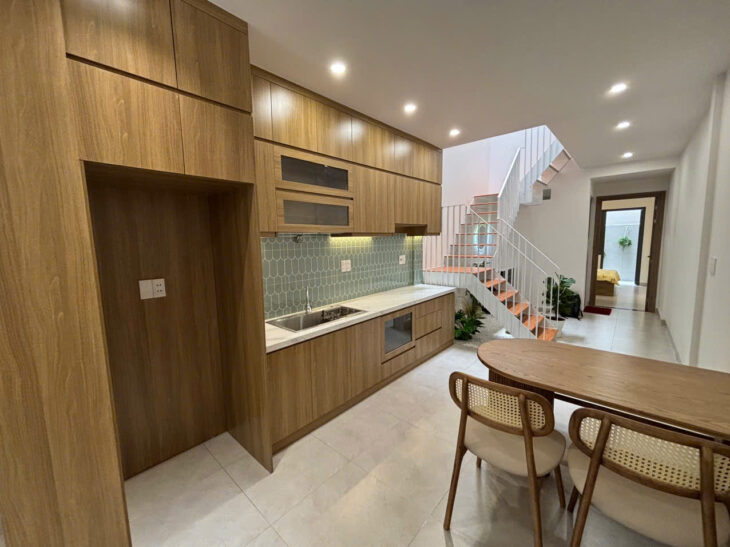 Bán Nhà Phan Đăng Lưu 60m2, 3 P. Ngủ, Hẻm Xe Hơi Nhỉnh 8 Tỉ