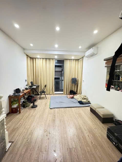 Bán nhà Nguyễn Chính, Hoàng Mai, vị trí đẹp, gần ô tô, 30m2x4T, MT5m, giá 3.98 tỷ