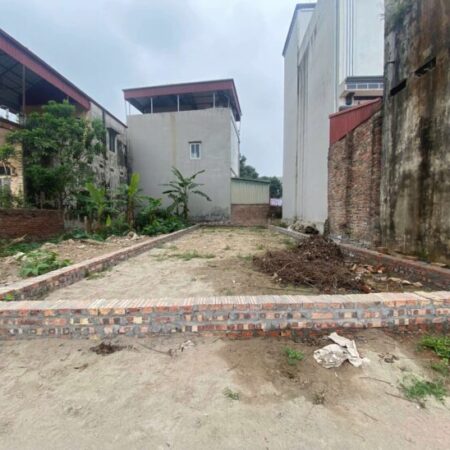 BÁN 90M TT QUANG MINH 4X TRIỆU/M,ĐƯỜNG 10M,ĐỐI DIỆN KĐT 280HA