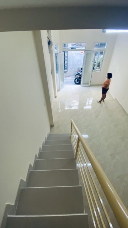 NHÀ MỚI VÀO Ở NGAY – BÌNH THẠNH GIÁP PHÚ NHUẬN – CÓ GIẤY PHÉP XÂY DỰNG 5 TẦNG CÒN HẠN – 34M2 CÔNG