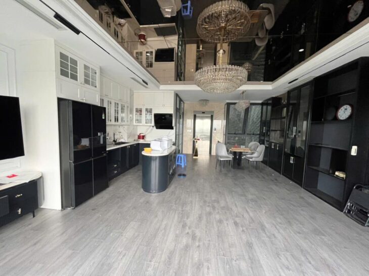 BÁN NHÀ PHÂN LÔ KIM ĐỒNG – Ô TÔ – THANG MÁY – NỘI THẤT CAO CẤP – VĂN PHÒNG ĐỈNH CAO