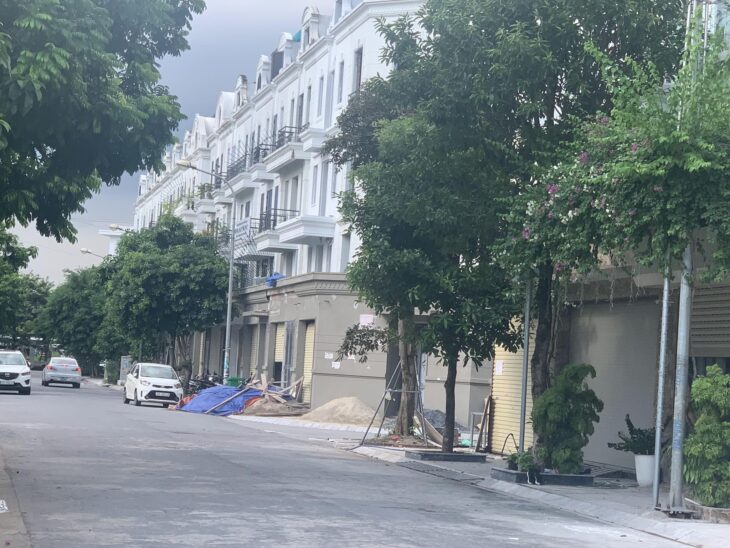 bán đất phân lô khu 31Ha Trâu Quỳ, 495m, mặt tiền 19m, đường nhựa, vỉa hè, gần UBND huyện