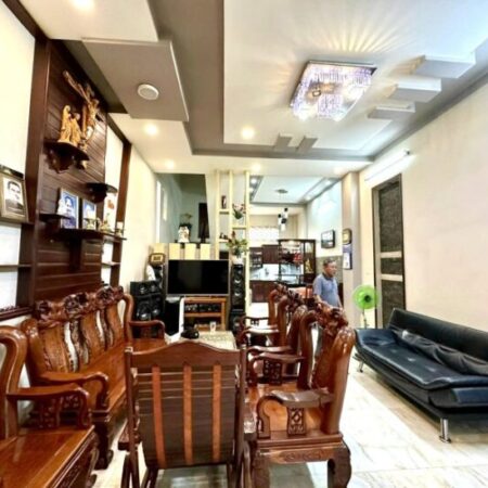 Bán nhà mặt phố Bình Phú, Thủ Đức, 80m², 8.8 tỷ, 3 tầng, 4PN Bán nhà mặt phố Bình Phú, Thủ Đức, 80m², 8.8 tỷ, 3 tầng, 4PN