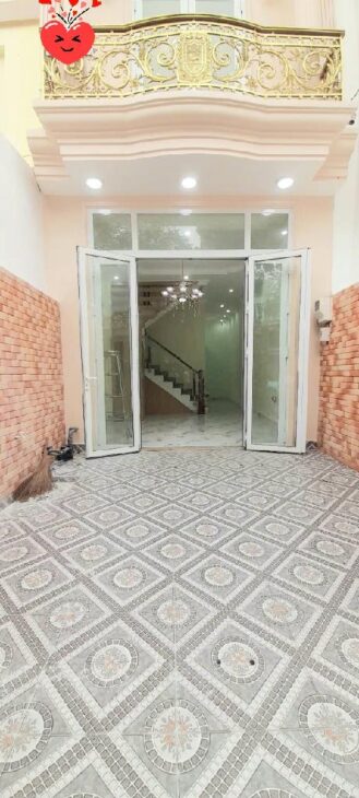 Gấp Bán Trong Tuần Siêu Phẩm Nhà 3 Tầng Mặt Tiền Đường16m Dt: 48.4m2( 4m× 12m ) Chỉ 8.5 TỶ Gấp Bán Trong Tuần Siêu Phẩm Nhà 3 Tầng Mặt Tiền Đường16m Dt: 48.4m2( 4m× 12m ) Chỉ 8.5 TỶ