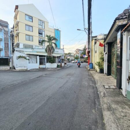 NHÀ MẶT TIỀN LINH CHIỂU – KHU HIẾM NHÀ BÁN – 6 TẦNG KIÊN CỐ – THANG MÁY XỊN XÒ – NHỈNH 16TỶ. TL. NHÀ MẶT TIỀN LINH CHIỂU – KHU HIẾM NHÀ BÁN – 6 TẦNG KIÊN CỐ – THANG MÁY XỊN XÒ – NHỈNH 16TỶ. TL.
