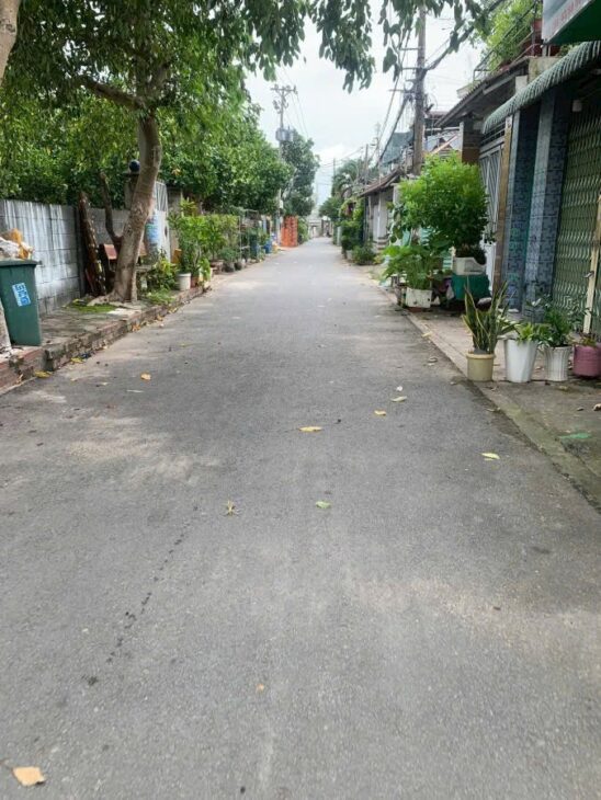 DIỆN TÍCH LỚN 196M – NGANG KHỦNG – XE TẢI NÉ – SÁT ĐẠI HỌC QUỐC GIA CHỈ 9 TỶ. TL.