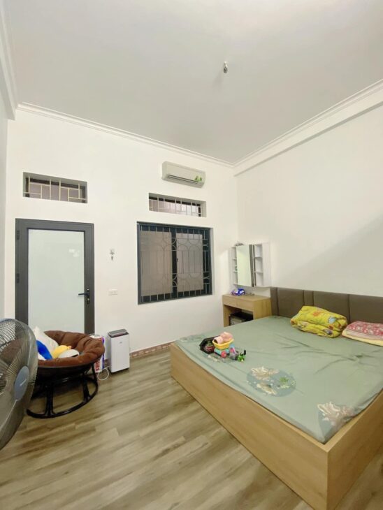 Nhà Kim Ngưu,HBT, nhà 4T chắc chắn, dân xây, mt rộng, ngõ thoáng,6.96 tỷ