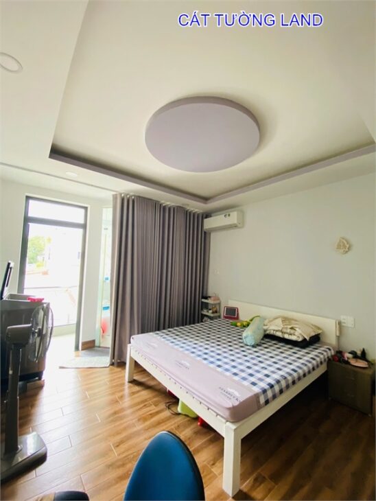 Bán nhà 4 Tầng, Hẻm xe hơi Nguyễn Văn Khối, Phường 8. Giá chỉ 5.5 tỷ