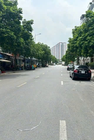 BÁN ĐÂT THƯỢNG THANH LONG BIÊN, 75M2, MT5M LÔ GÓC, 12.5 TỶ