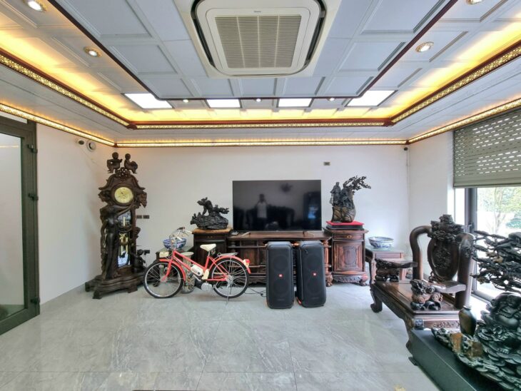 Gia đình bán căn nhà mặt phố KĐT Trung Văn, cạnh Vinhomes Greenbay, khu liên cơ quan
