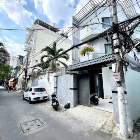 Nhà đẹp – hẻm sang! Hẻm nhựa 8m Quốc Lộ 13, P26, QBT – 6 x 10m (62m2) – KC 4 tầng – giá 9,5 tỷ